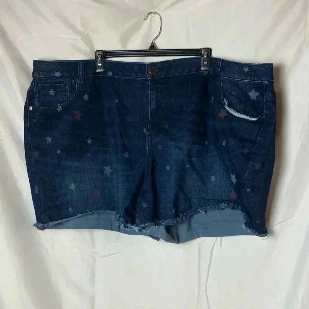 Lane Bryant mid-rose red and white star jean shorts